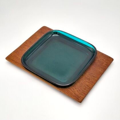 Nuutajärvi, Kaj Franck, leikkelelautanen 5269 tiikkialustalla