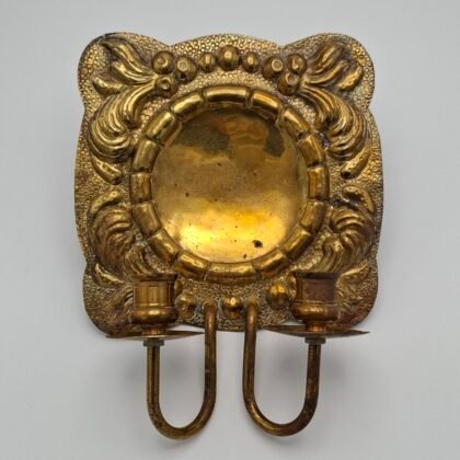 Messinkinen seinälampetti